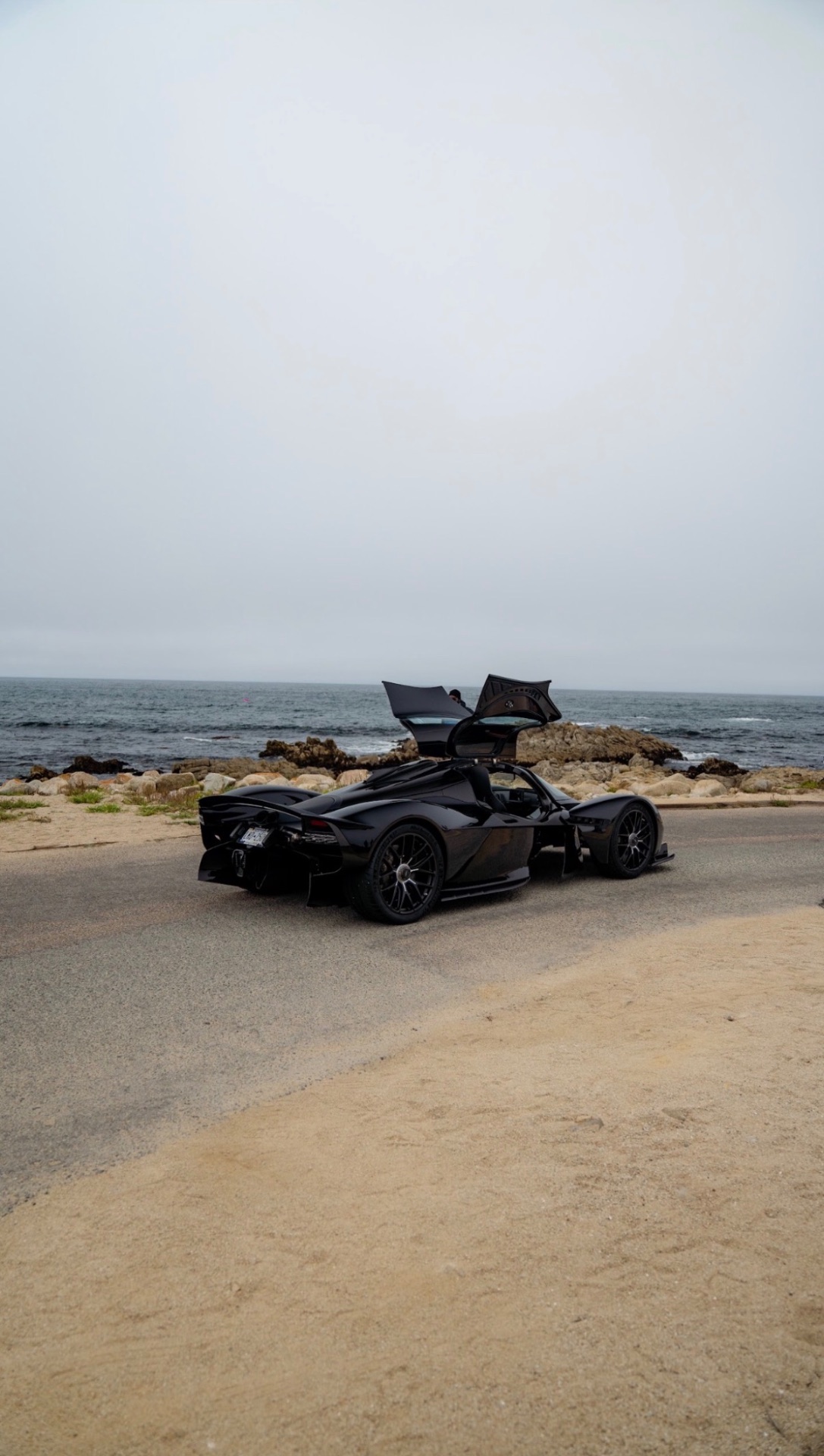 Aston Martin Valkyrie shot 5