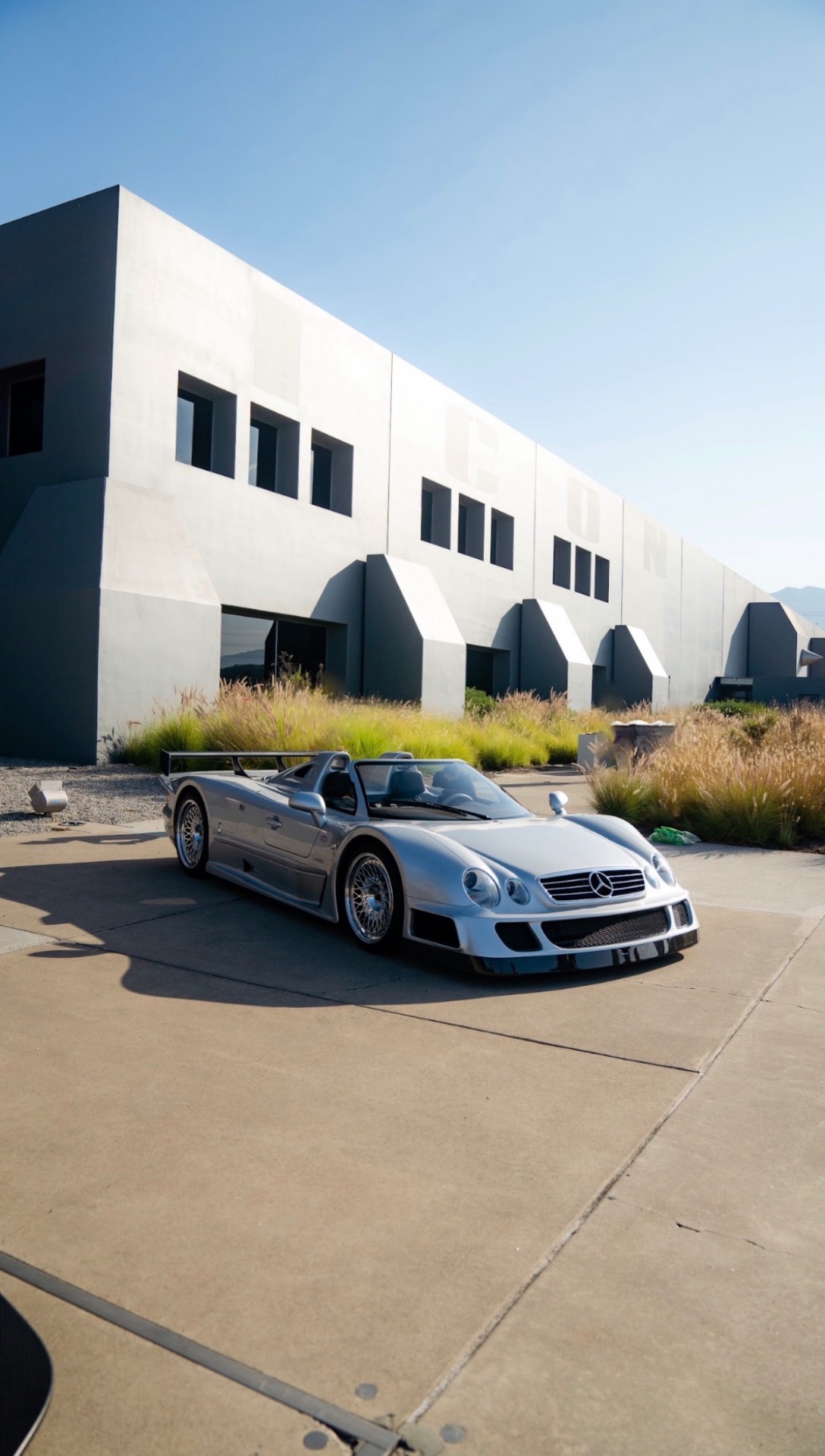 Mercedes-Benz CLK GTR Roadster shot 2