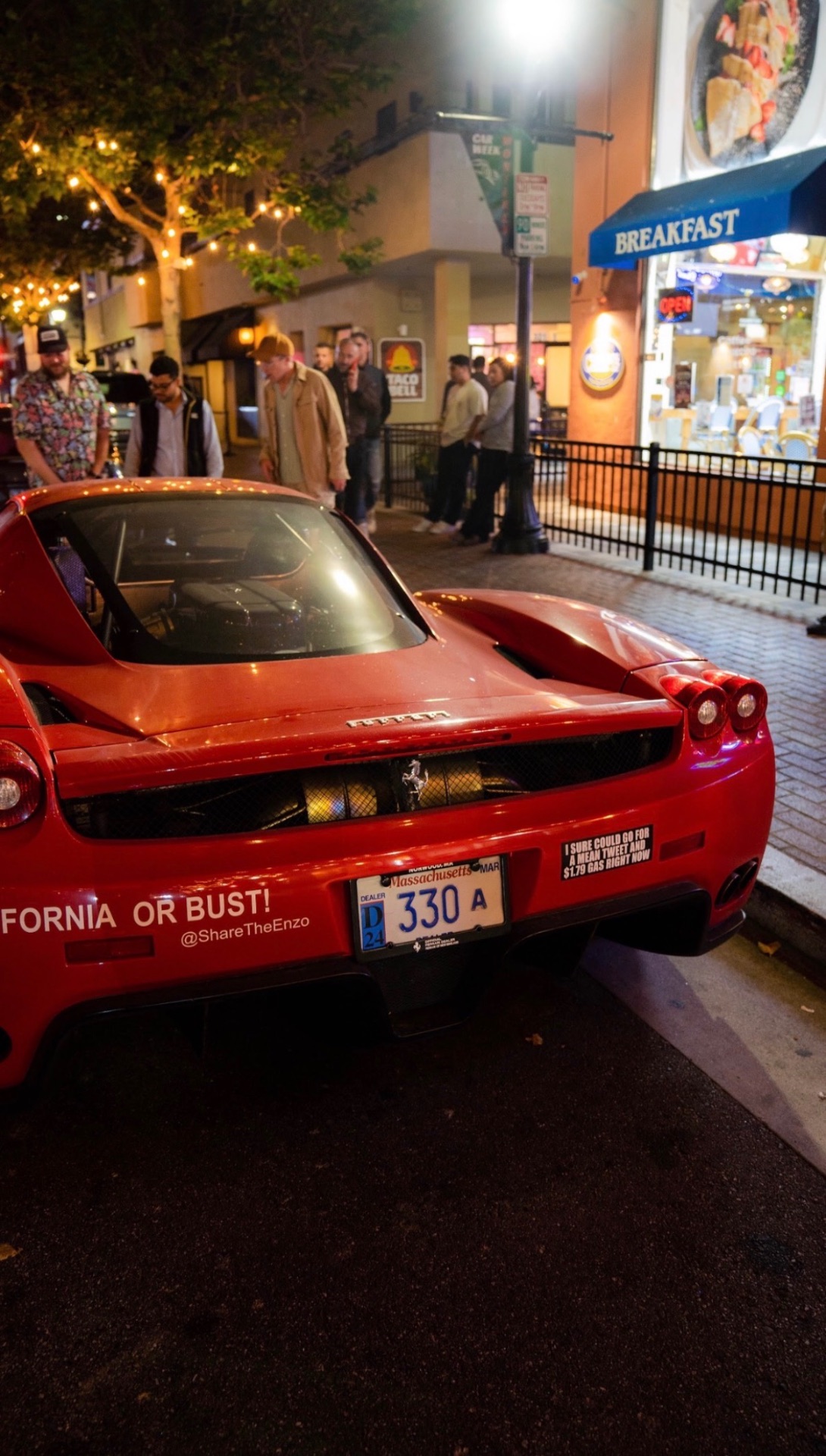 Ferrari Enzo shot 3