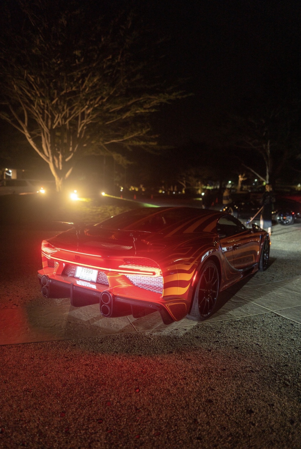 Bugatti Chiron Super Sport 'L'Aura' shot 8