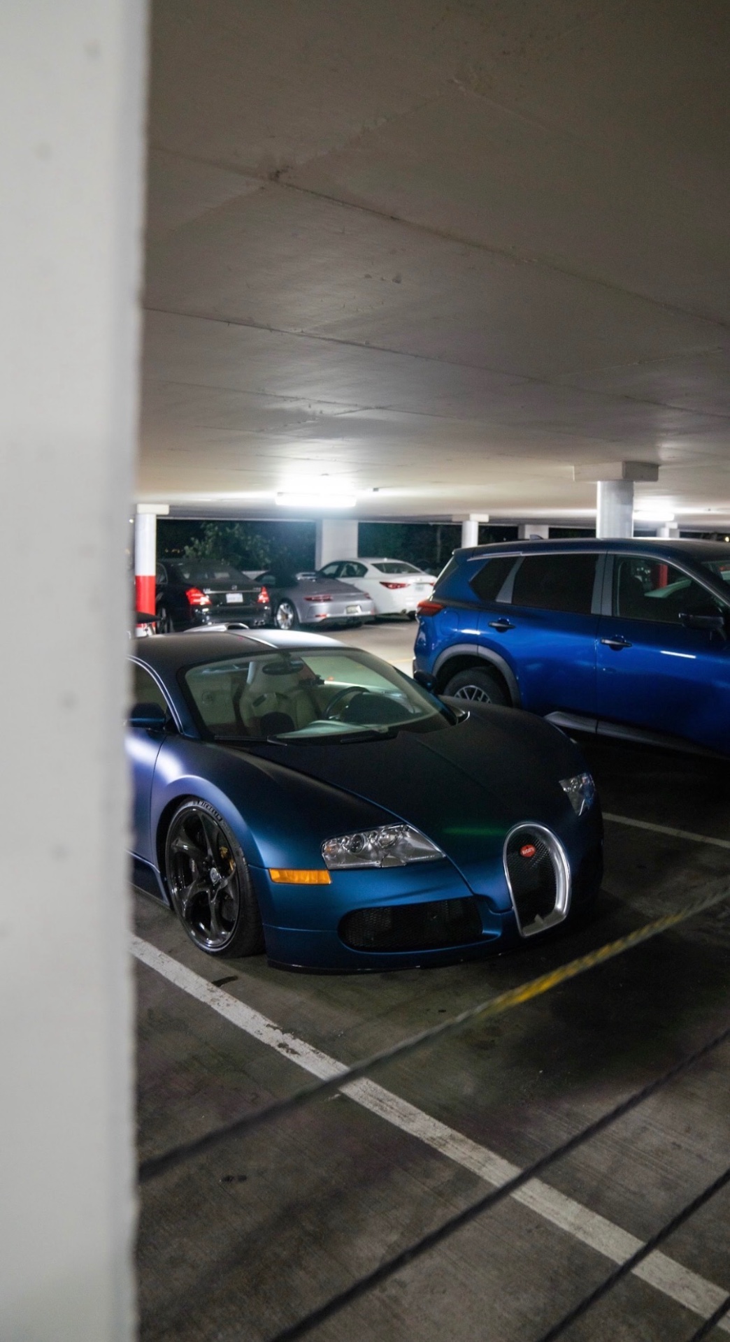 Bugatti Veyron 16.4 shot 3